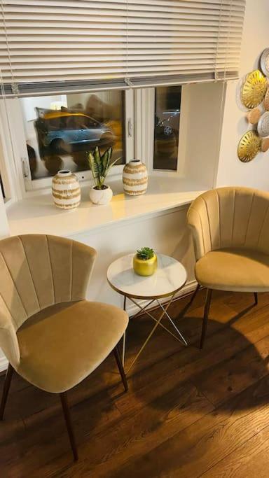 Lavish Modern 1 Bedroom Apt Close To City Centre Glasgow Exterior foto