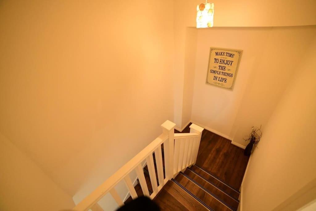 Lavish Modern 1 Bedroom Apt Close To City Centre Glasgow Exterior foto
